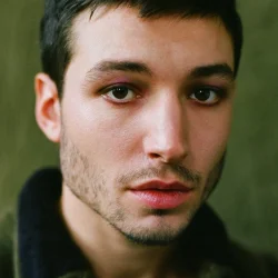 Эзра Миллер