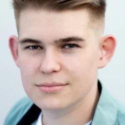 Frankie Creagh-Leslie