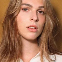 Geena Román
