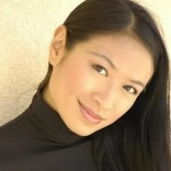 Gillian Tan