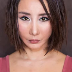 Gloria John