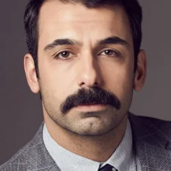 Haki Biçici