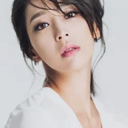 Han Go-eun