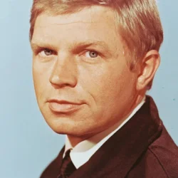 Харди Крюгер