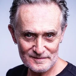 Ian Crowe