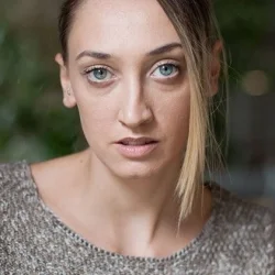 Ilona Brezoianu