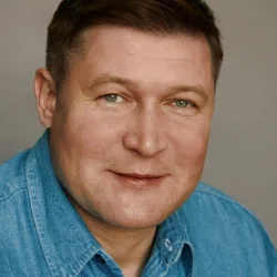 Иван Мамонов