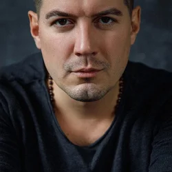 Иван Васильев