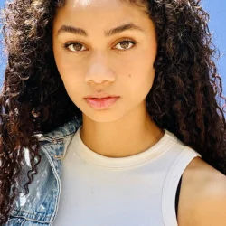 Izabela Rose