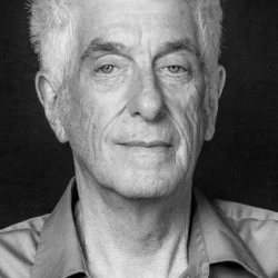Jacques Vallée