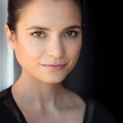 Jessica Tovey