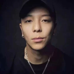 Jingxing Huang
