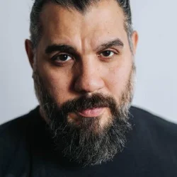 Jonathan Shores