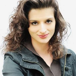 Jordán Adél