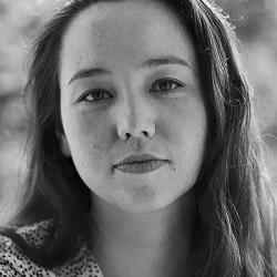 Julia Shimura