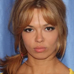 Карина Зверева