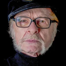 Kayhan Yıldızoğlu