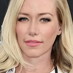 Kendra Wilkinson