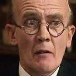 Kenneth Waller