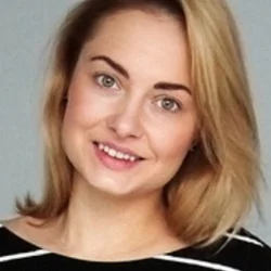 Кристина Оленникова