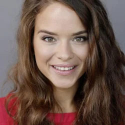 Kristína Svarinská