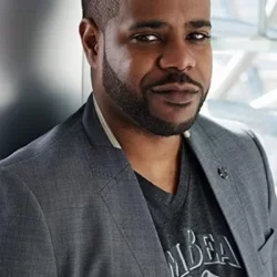 Kwasi Thomas