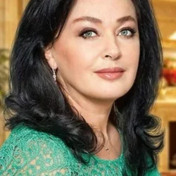 Лариса Гузеева