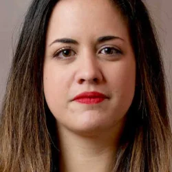 Laura Petrone