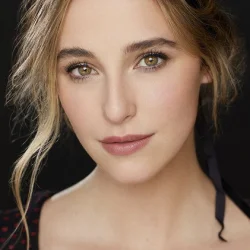 Lauren Swickard