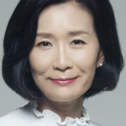 Lee Chae-yoon