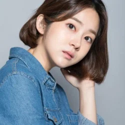 Lee Sae-bom