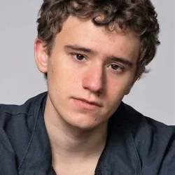 León Martínez