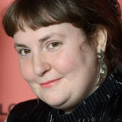 Лина Данэм