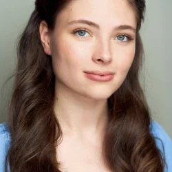 Lizzy Cenicola
