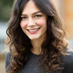 Lora Hristova