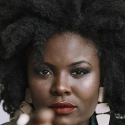 Luellem de Castro