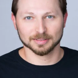 Марк Уинник