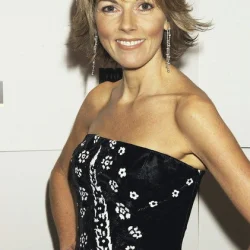 Mary Nightingale