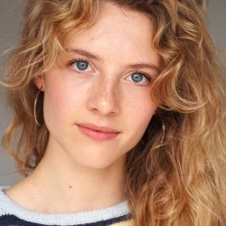 Maya Dory