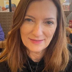 Miriam Ficher