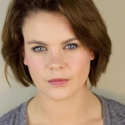 Molly Hanson