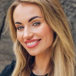 Natálie Kočendová