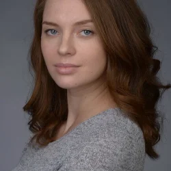 Наталья Свешникова