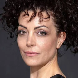 Nazan Bayazıt