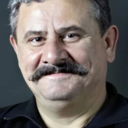 Necat Bayar
