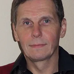 Олег Корпачев