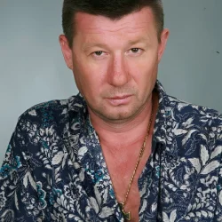 Олег Протасов