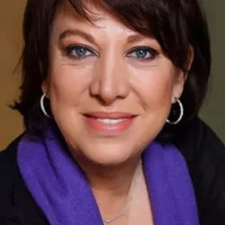 Oya Başar