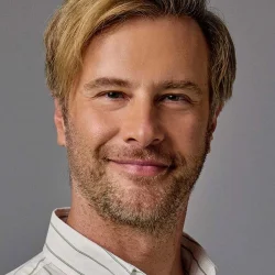 Özgür Çevik