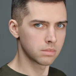 Павел Асеев